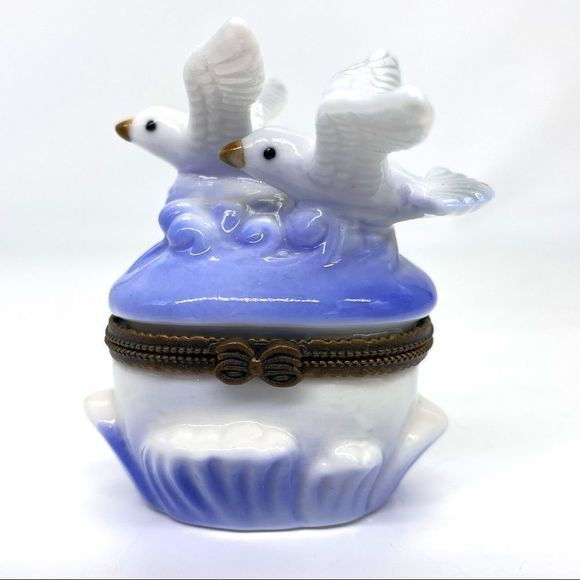 Other - Vintage Sea Gulls In Flight Japan Miniature Hinged Trinket Box